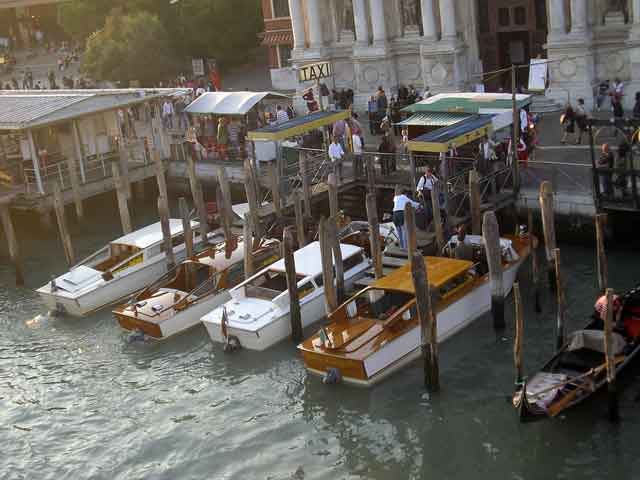 Такси в Венеции